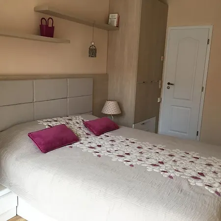 Cozy House Apartment Sunny Beach